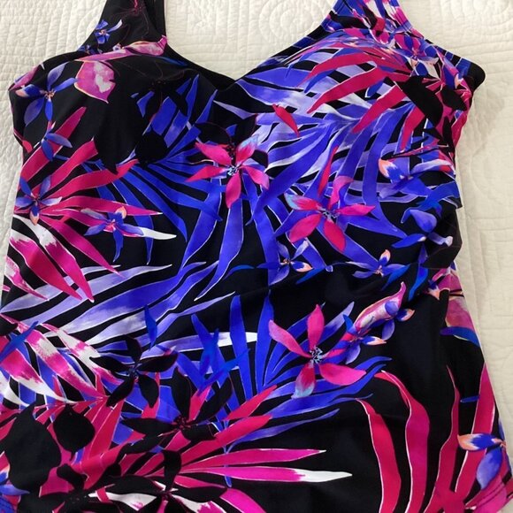Swimsuits for All Women’s Plus Size V-Neck Twist Tankini One piece  size 16 - Picture 9 of 10